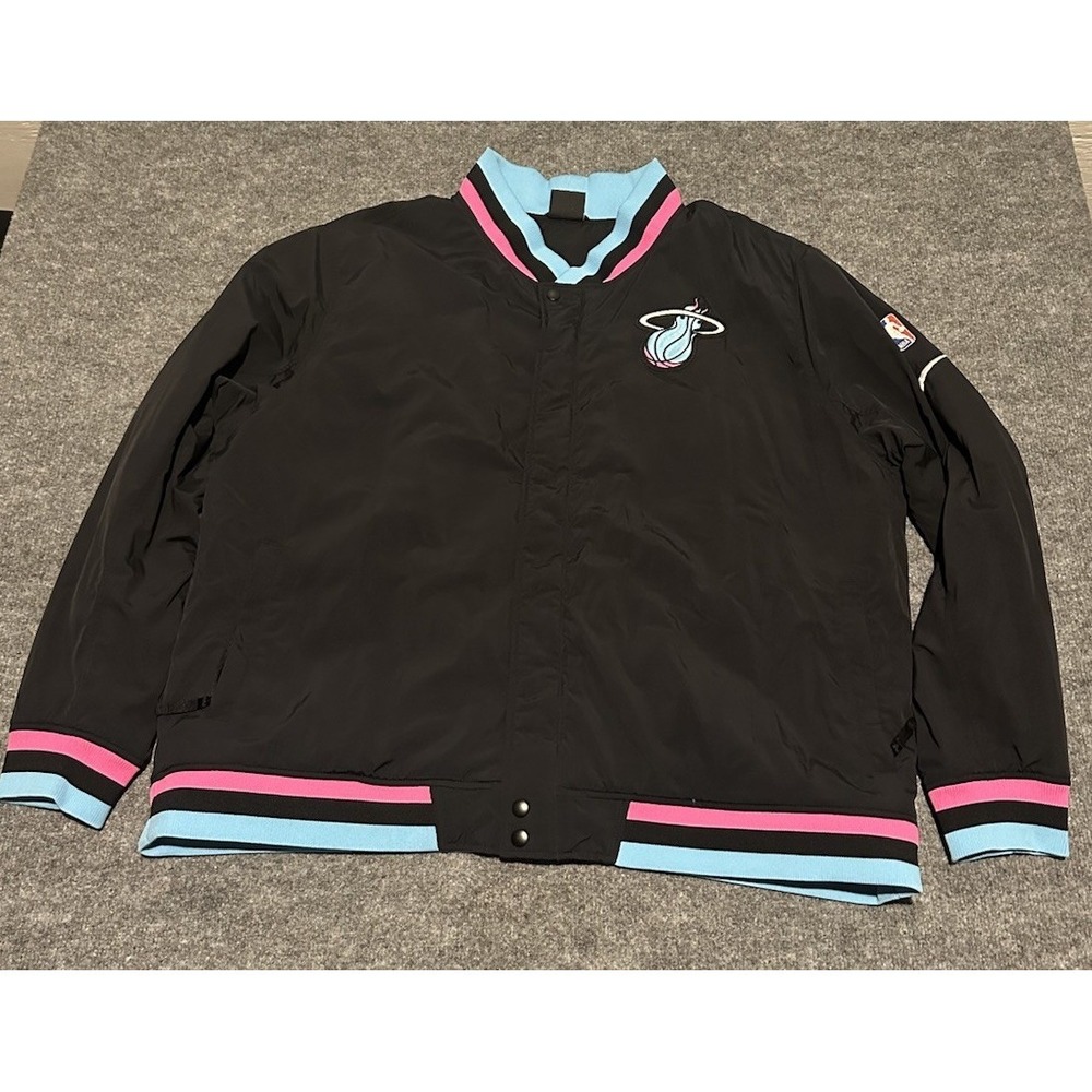 Nike Miami Heat Vice Nights City Edition Courtside Jacket 2018 - Size 3XL